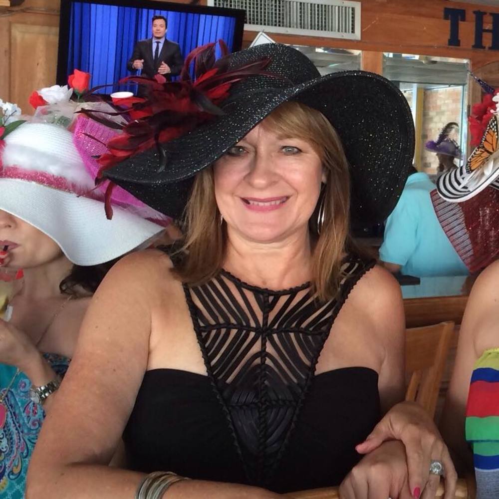 Meet your Posher, Deborah